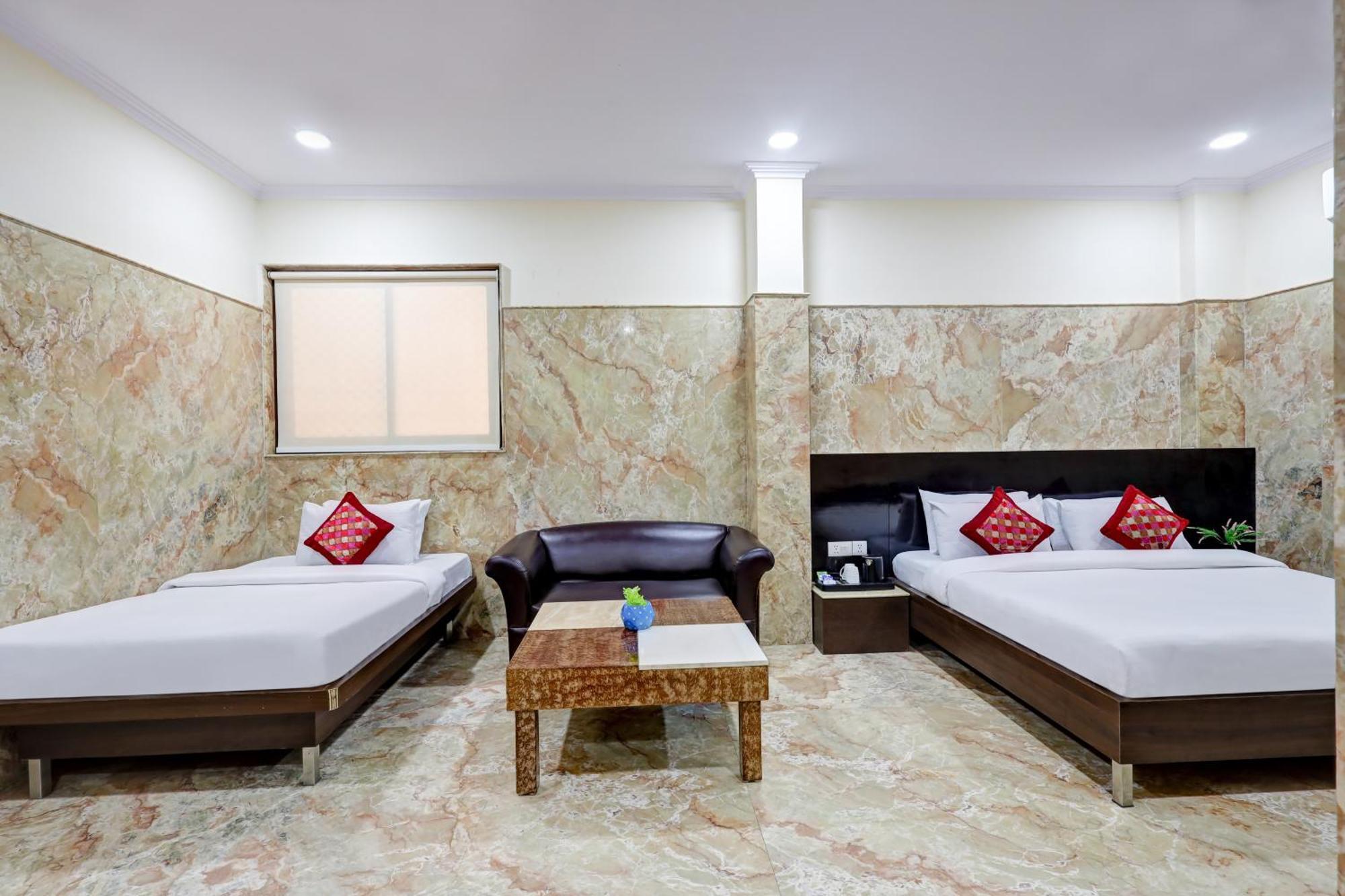 Hotel Singh Palace Delhi  Exterior foto