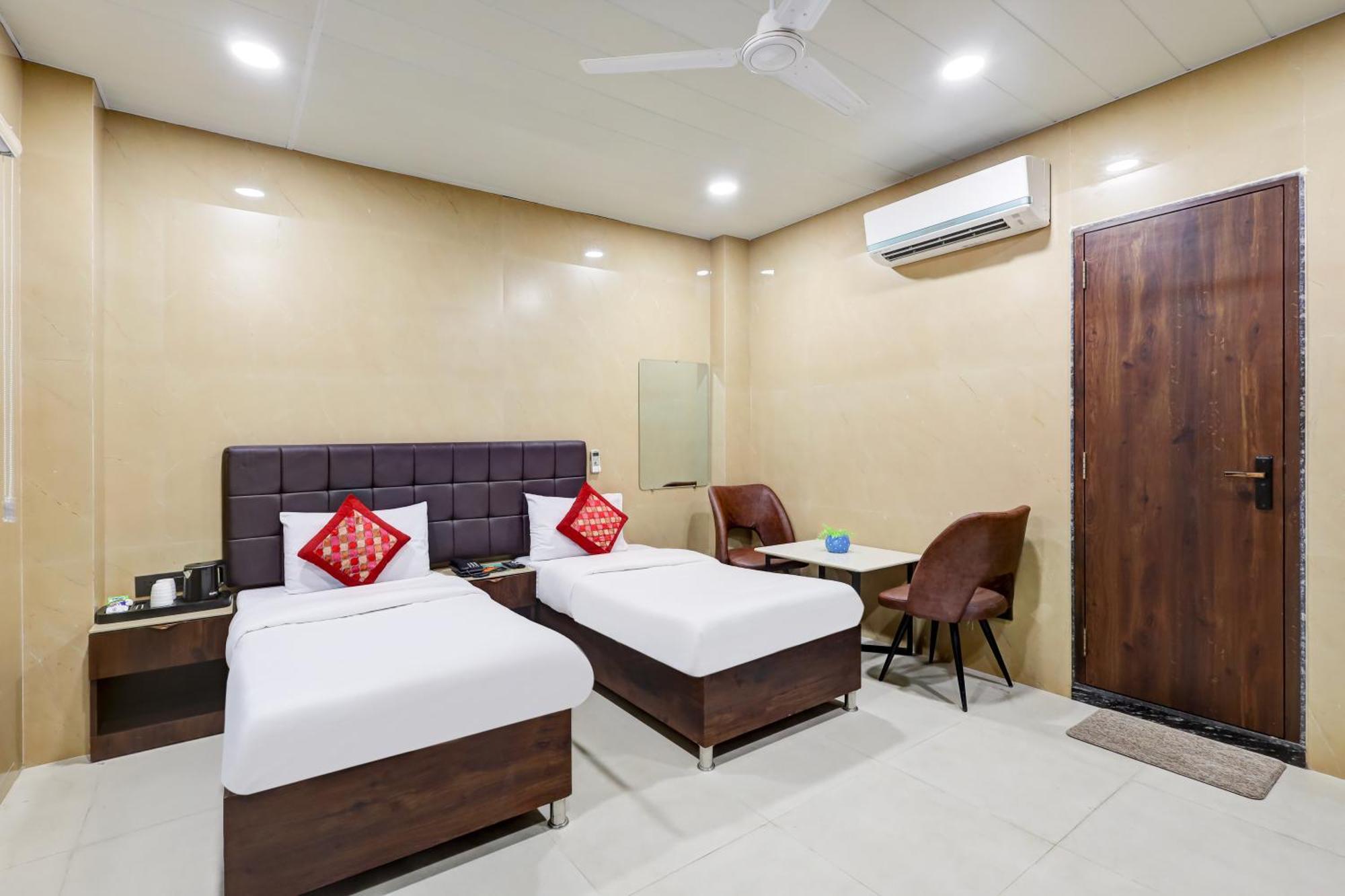 Hotel Singh Palace Delhi  Exterior foto