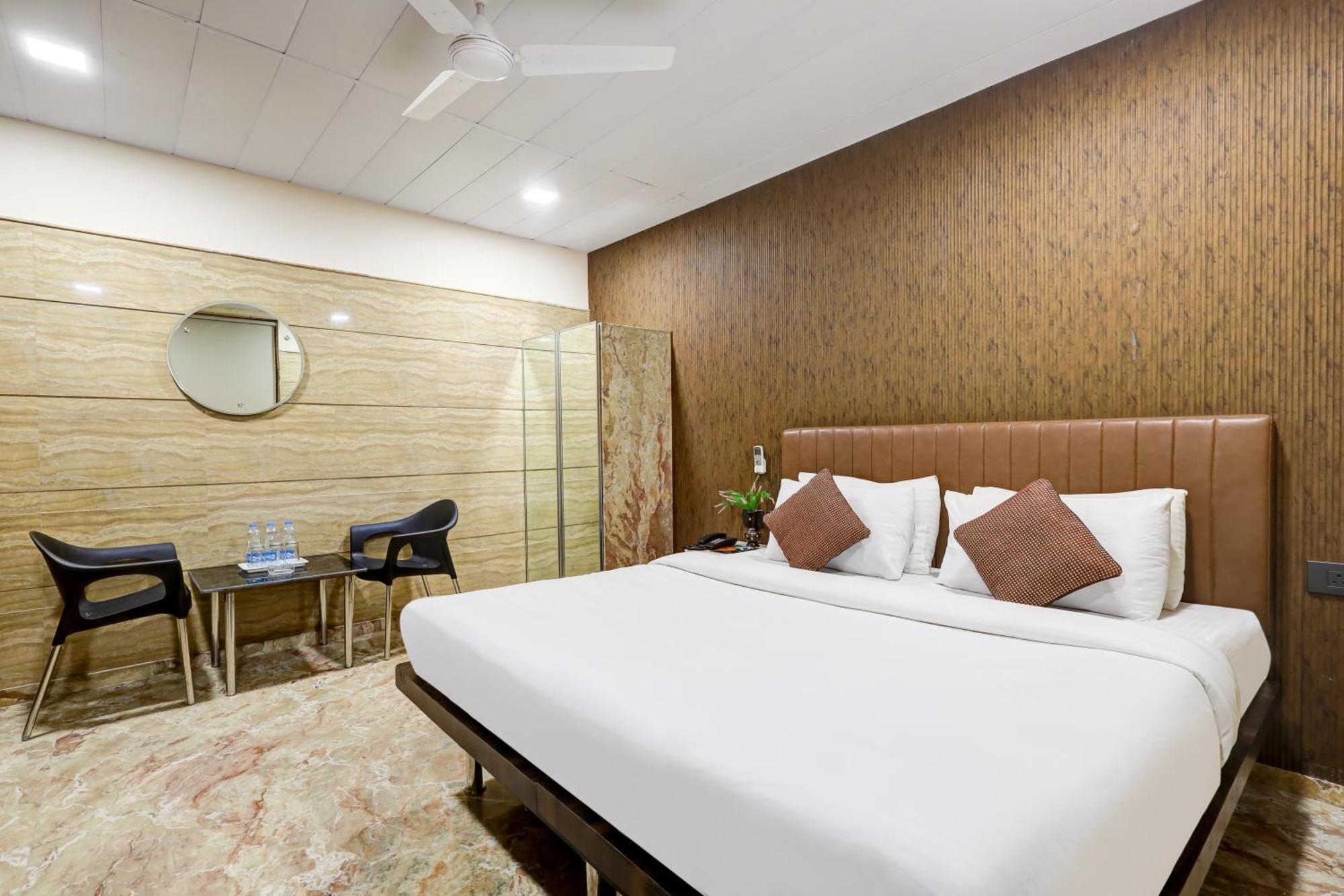 Hotel Singh Palace Delhi  Exterior foto